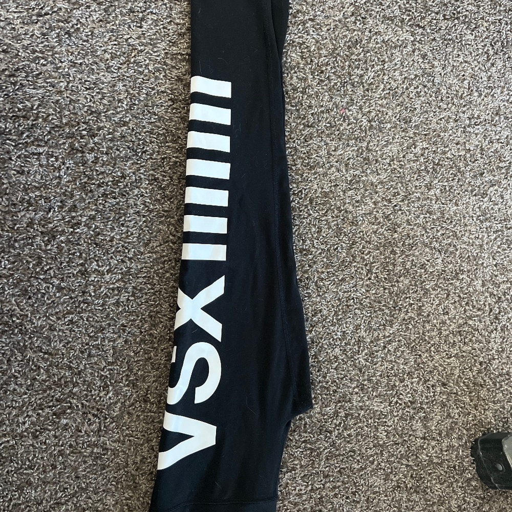 VS sport leggings